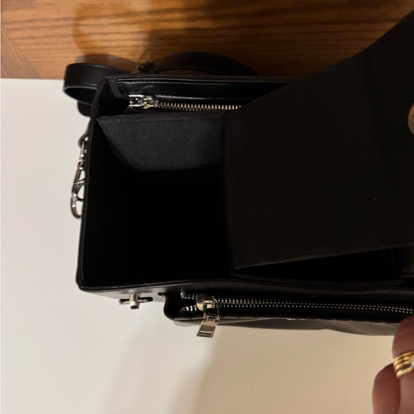 Pre-owned Kate Gabrielle Black Cup Holder Shoulder Crossbody Bag - Picture 5 of 12